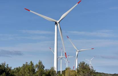 Međunarodna agencija za energiju: 'Moramo utrostručiti ulaganja u obnovljive izvore'