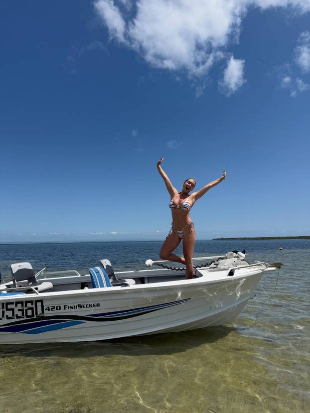 FOTO Zbog vatrene Australke mnogi prate kriket, a u Indiji je doživjela šok: 'Bilo je strašno'