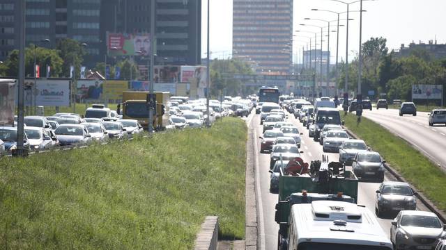 Gužve na zagrebačkim prometnicama zbog održavanja INA Delta Rallyja