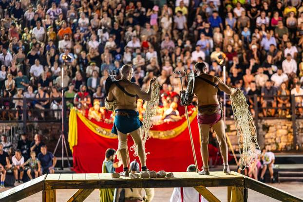 Borbe gladijatora u pulskoj Areni