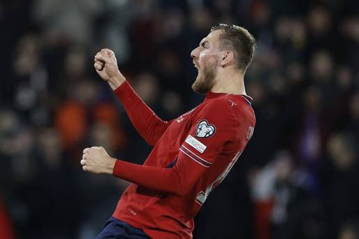 &Ccaron;e&scaron;ka - Danska 5-3 (2-2): &Ccaron;esi se nakon 20 godina vra&cacute;aju na SP! Presudila drama s bijele to&ccaron;ke