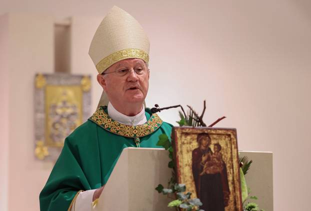 Split: Uoči Svih svetih u župi Presvetog Srca Isusova organiziran duhovni program Holywin - svetost pobjeđuje