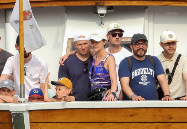 Dubrovnik ljeti, tisuće posjetitelja, ali i bogata ponuda za svakoga