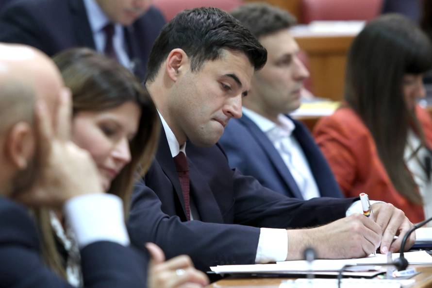 Zagreb: Aktualno prijepodne u Saboru