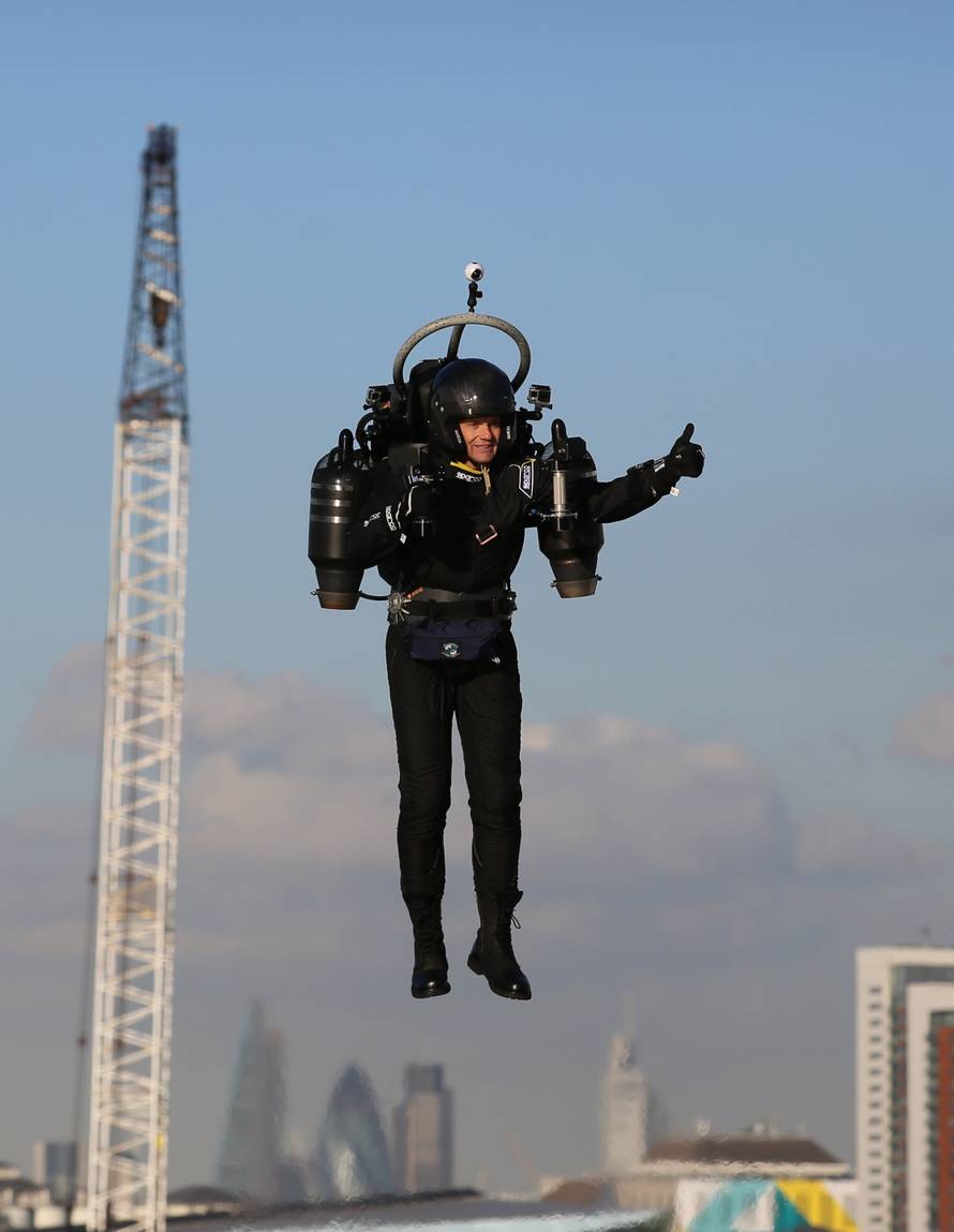 Jetpack flight