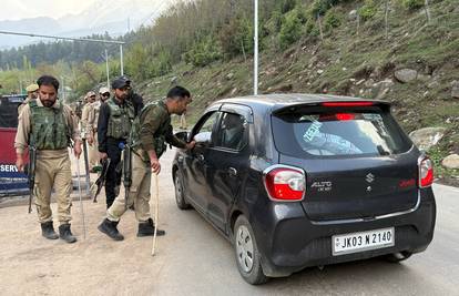 Militanti u indijskom Kašmiru ubili najmanje 26 turista: 'To je podli teroristički čin...'