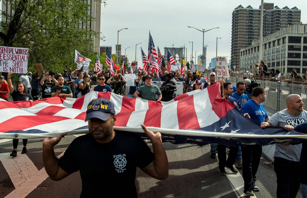 New York se priprema za posljedice necijepljenja: Otpor policajaca i vatrogasaca