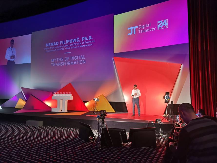 'Vrijednost diploma je nikakva, ali znanje je važnije nego ikad'