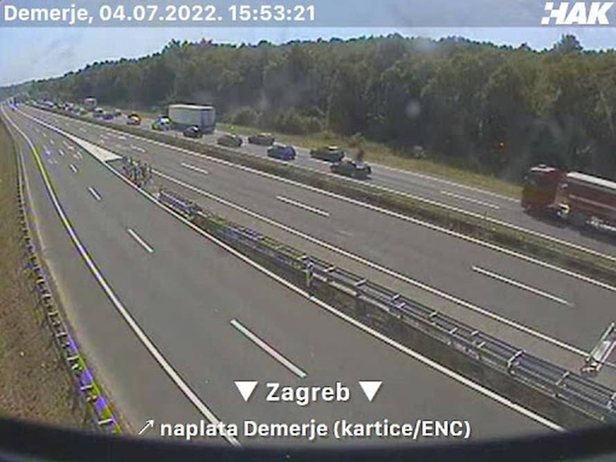 VIDEO Izgorio automobil na A1: Kolona od Lučkog duga čak 7 km