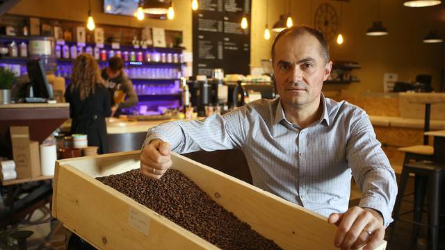 Nutricionist Roko Marović: 'Mlijeko u kavi ne poništava njezino ljekovito djelovanje'