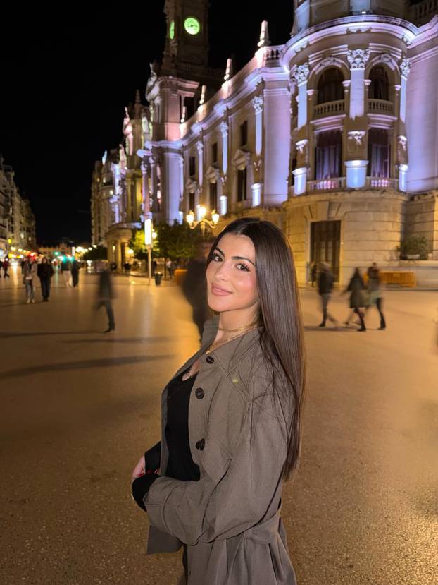 FOTO Rad, disciplina i par fotki koje 'otkriju previše'! Španjolka je zvijezda niželigaških terena