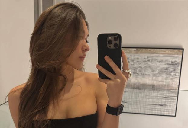 FOTO Kralj veznog reda nekad je bio žrtva suigračeve izdaje, a onda je upoznao ovu ljepoticu