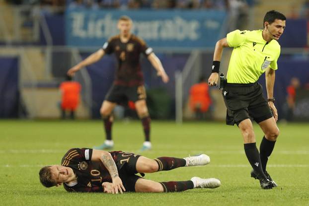 UEFA U21, U 21 EM, Deutschland - England, 3. Gruppenspiel, 28.06.2023, Batumi Angelo STILLER ( 10, Deutschland, TSG Hoff