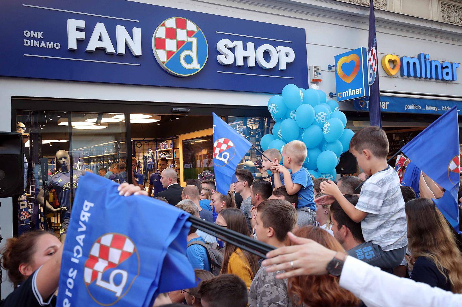 Gojak 'pošarao' pola Zagreba, Dinu Perića već zaboljele noge