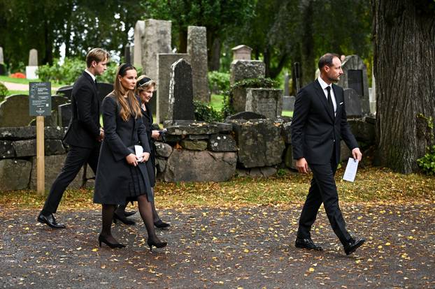 Memorial service for the late King Harald, in Asker