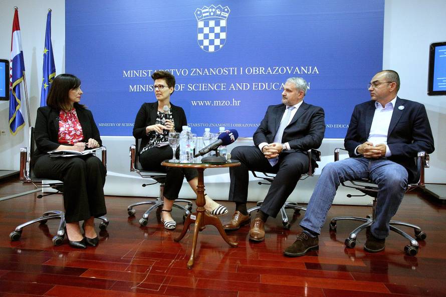 'Zbog digitalizacije će nestati poslovi u turizmu i trgovini’