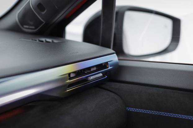 RENAULT CLIO VI FULL HYBRID E-TECH (RB3B1 HEV)