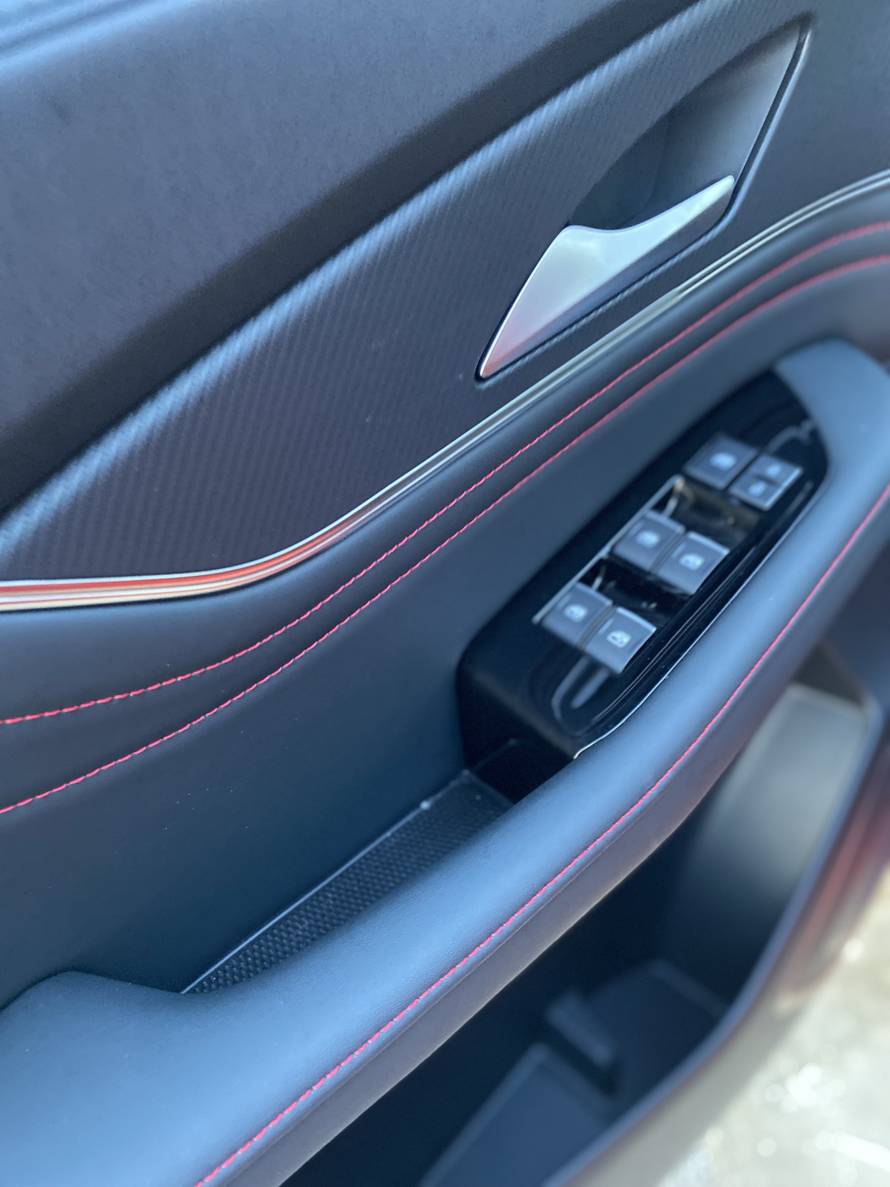 Testirali smo Forthing T5 EVO: Kineski SUV na japanski pogon za 29.990 € s hrpom opreme