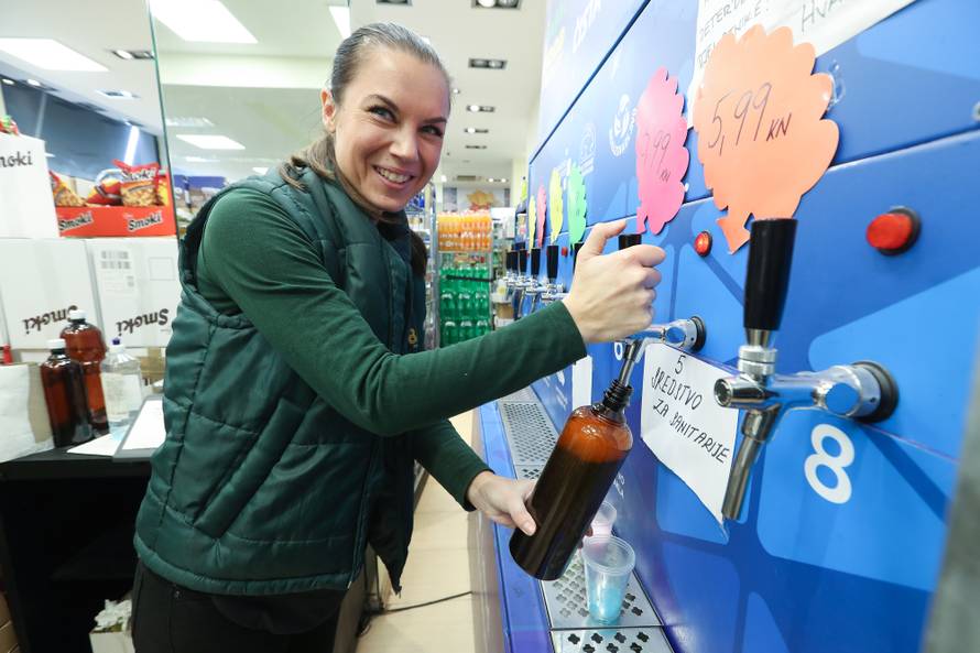 Outleti hrane: Paket tjestenine stoji 90, a jogurt samo 10 lipa