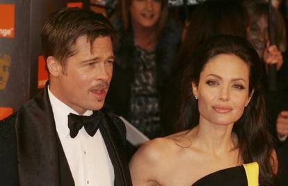 Angelina Jolie pobjegla od Brada i preselila se u hotel