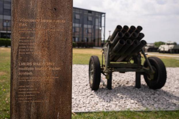 Turanj: Muzej Domovinskog rata Karlovac – Turanj povijesni je muzej o nastanku suvremene Republike Hrvatske i borbi za neovisnost u Domovinskom ratu