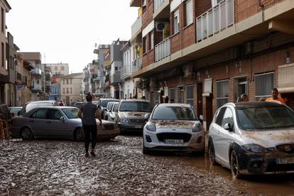 FOTO Španjolska u žalosti, stao je i nogomet. Ovo su današnje naslovnice: 'Samo ste vi važni'