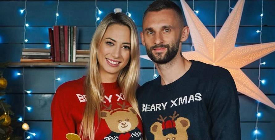 Marcelo Brozović pozirao je s obitelji i čestitao svima Božić