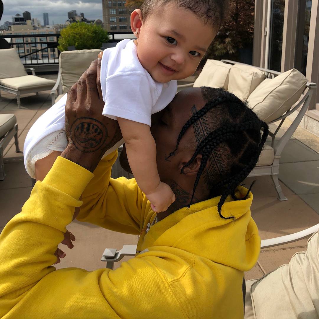 Pomirili se? Kylie Jenner i Travis Scott objavili zajedničku fotku: 'Je li ovo službena potvrda?'