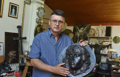 Policija pronašla Morrisonovu bistu! Netko ju je ukrao prije 30 godina, a izradio ju je Hrvat