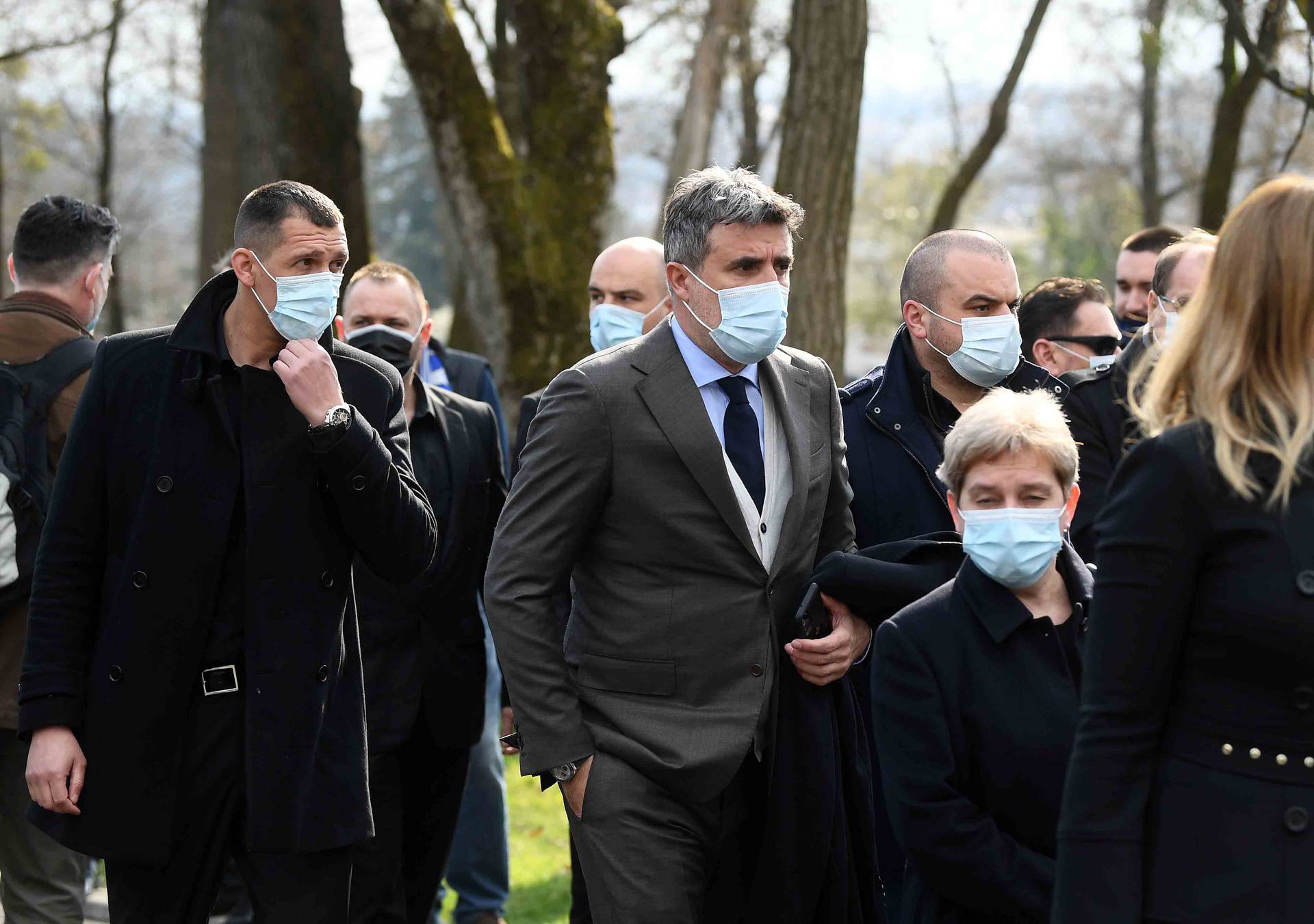 Sprovod velikana hrvatskog nogometa Zlatka Kranjčara na zagrebačkom groblju Mirogoj