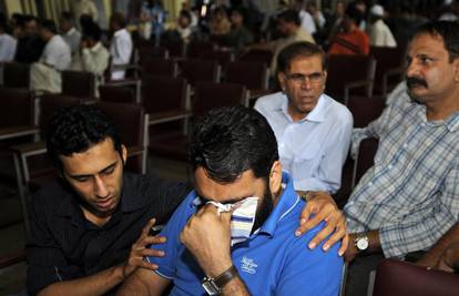 U Pakistanu dan žalosti, spasioci još izvlače tijela