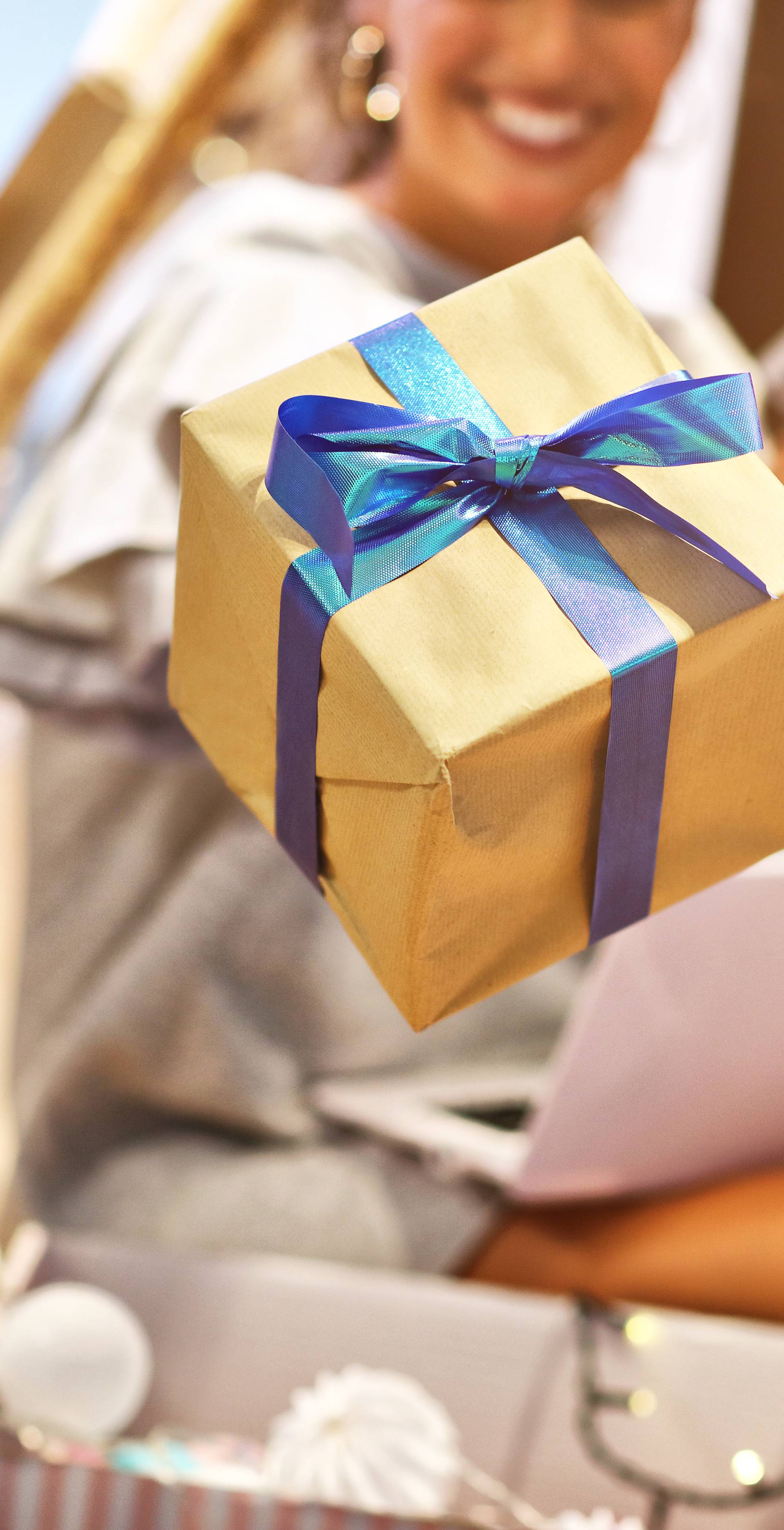 Kako odabrati poklon: Na što trebate paziti, a što ne darivati