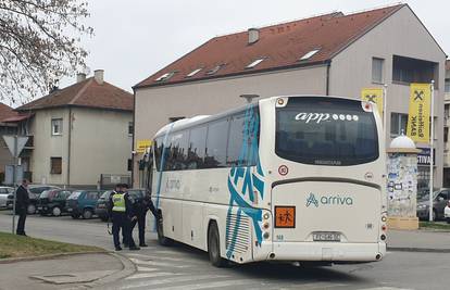 Autobus naletio na pješakinju u Požegi: Prevezli su je u bolnicu