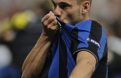 Interov Sneijder: Ponudu Manchester U. ne bih odbio