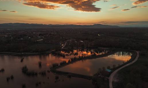 Ne smetaju im blato i ki&scaron;a! U Sv. Nedelji odr&zcaron;ane Spartan utrke