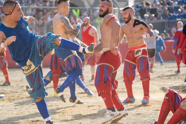 Florence, Final Azzurri Rossi of Calcio Storico Fiorentino In Piazza Santa Croce 8 to 7 for the Rossi