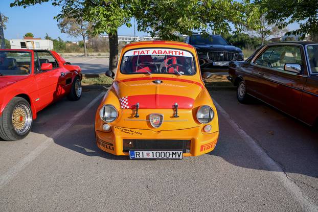 Zadar: 24. Oldtimer auto rally "100 kilometara Zadra"