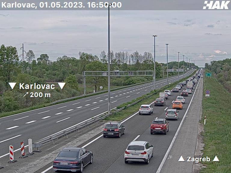 Gužve diljem Hrvatske: Kolona na autocesti A3 i Krčkom mostu, zastoji na A1. Čeka se na granici