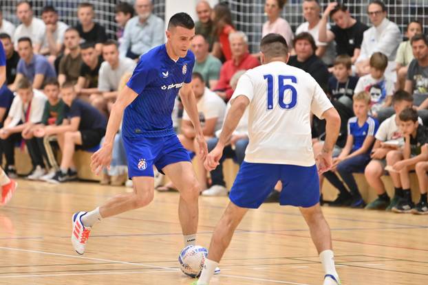 Makarska: Donatorska utakmica veterana Hajduk - Dinamo za Mladena Bartolovića