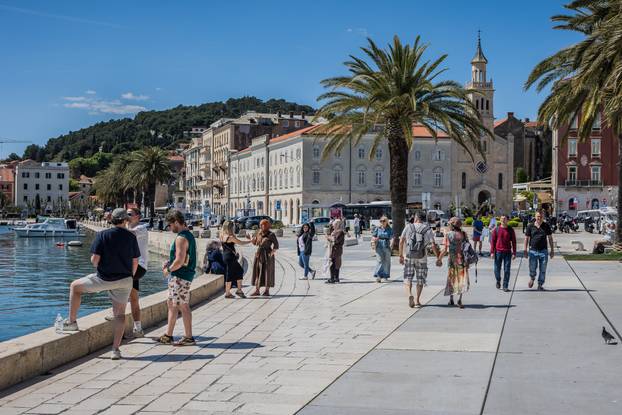 Proljetni ugođaj na Splitskoj Rivi