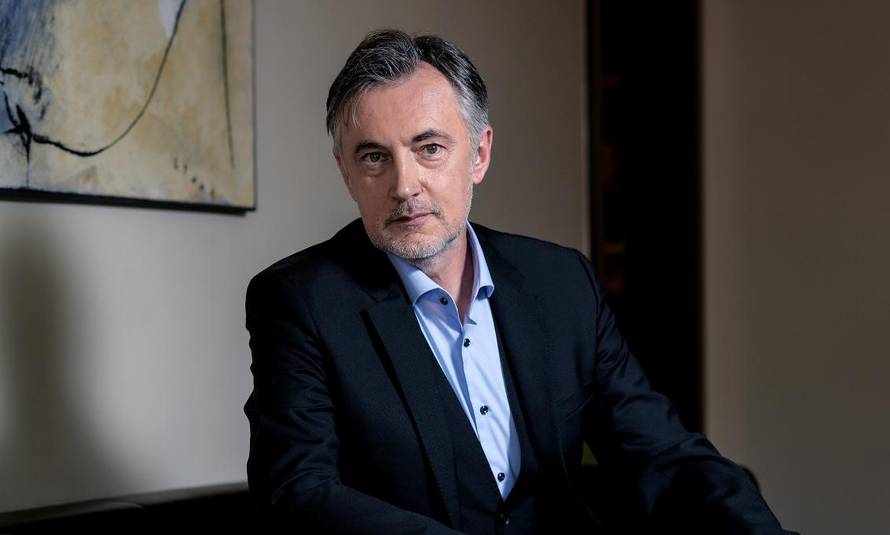 Okreću novac: Škoro se na račun politike više sluša u inozemstvu