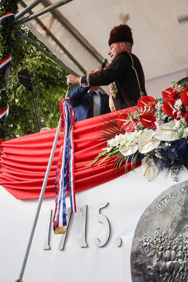 Tino Radanović slavodobitnik je 311. Sinjske alke