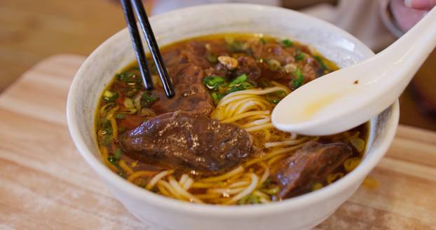 Taiwan braised beef noodle soup