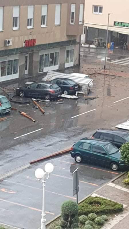 'U Našicama ne pamtimo oluju kao ovu, štete su jako velike'