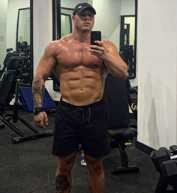 Ideš, kakva prsa imaju srpski fitness influenceri! Od njihovih 'fotki' ženama zastaje dah...