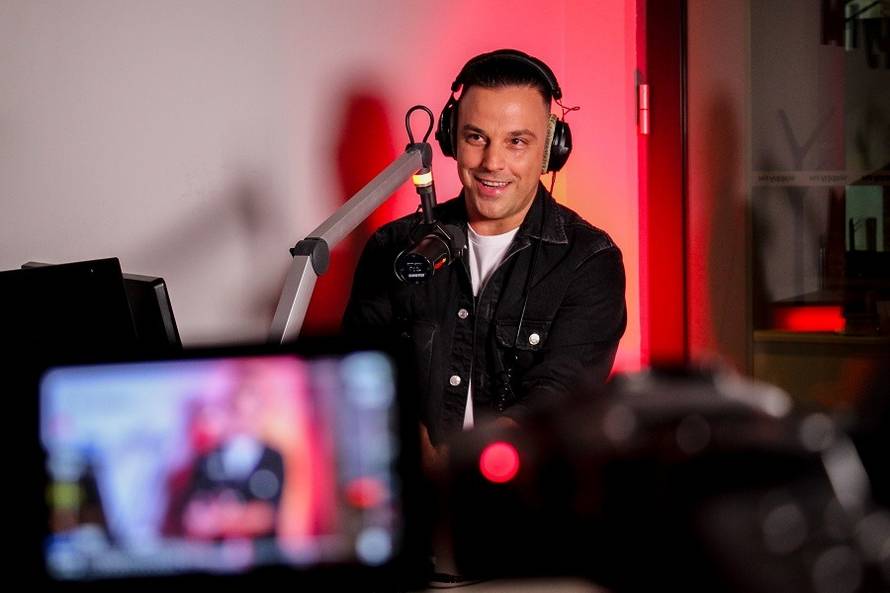 VIDEO Poslušajte novu pjesmu Ivana Zaka: 'Nisi više tajna' je moj dar obožavateljicama...