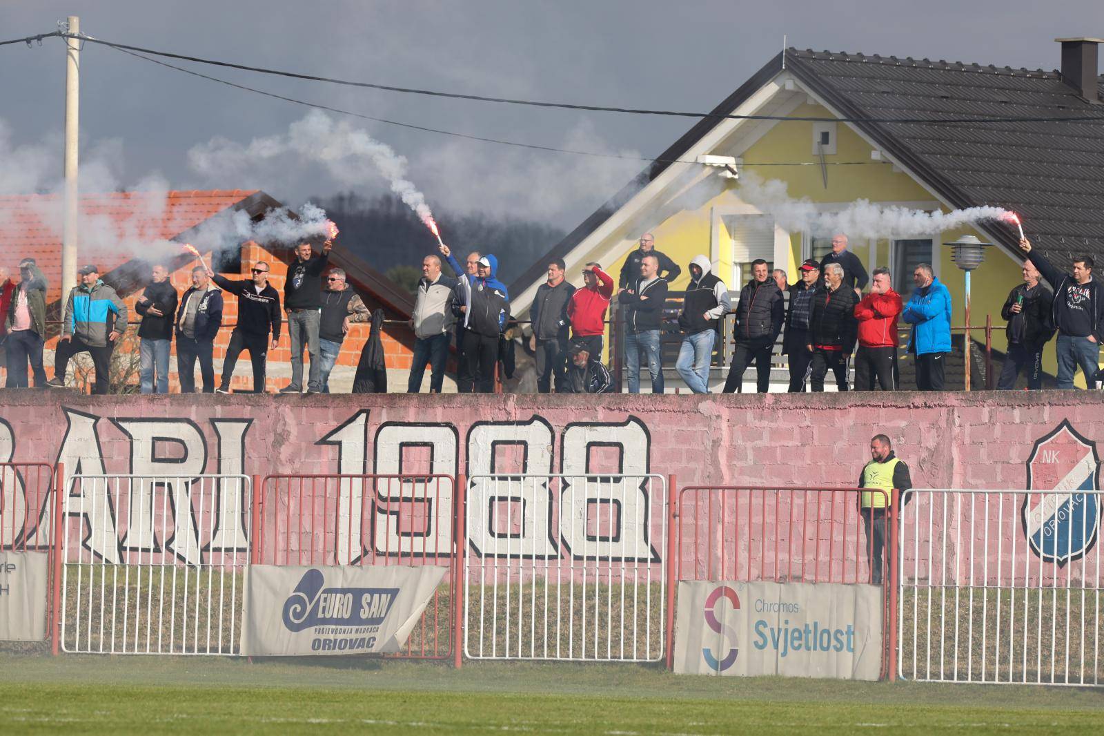 Osijek: Utakmica osmine finala Hrvatskog nogometnog kupa između Oriolika i Rudara