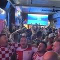 VIDEO 24sata u Philadelphiji: Hrvatski navija&ccaron;i okupirali grad, sreli smo Kolindu i mladence!