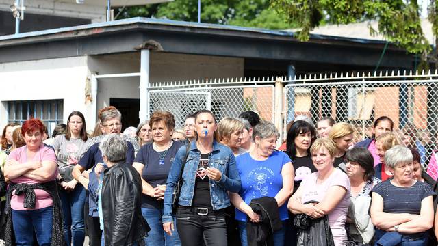 Varaždin: Konferencija za medije o štrajku radnika Varteksa