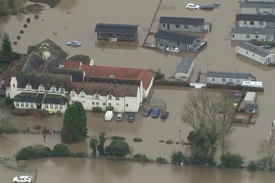Oluja Henk izazvala je velike poplave u Velikoj Britaniji